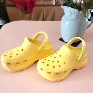 Crocs Bae Platform Yellow Size 6